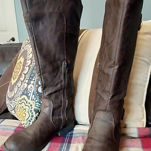 Womens boots